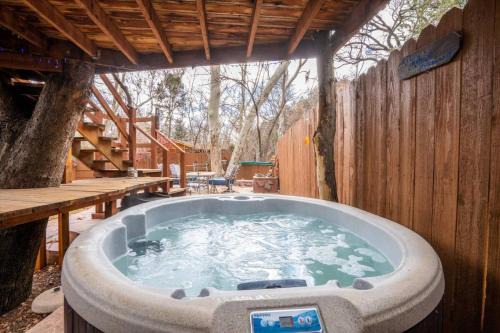 Sedona House | 47 Creekside Retreat House