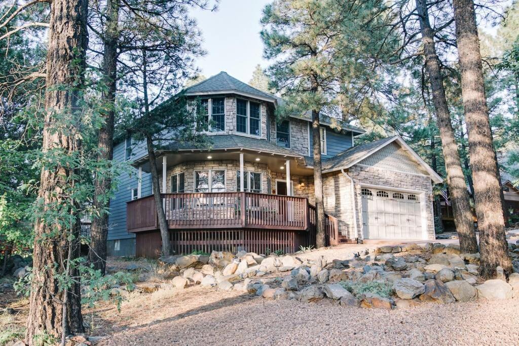Munds Park House | RelaxingRejuvenating 4BR 3 and half BA cabin Munds Park