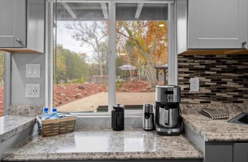 Sedona House | 17 Creekside Retreat