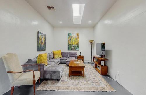 Cornville House | Avalon Myst