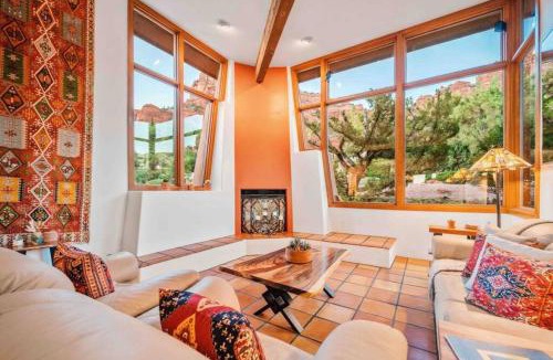 Sedona House | Chapel Vortex Home Red Rocks Hot Tub Gardens