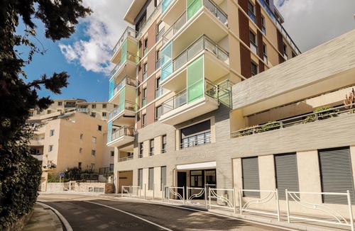 Beausoleil Apartment | Charming Studio Steps Away from Monaco with AC, WiFi