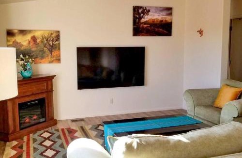 Cornville Apartment | Desert Hillside Lodge 25 mins from Sedona