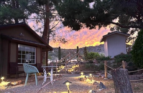Cornville House | Dragonfly Cottage Romantic Stargazers Hideaway