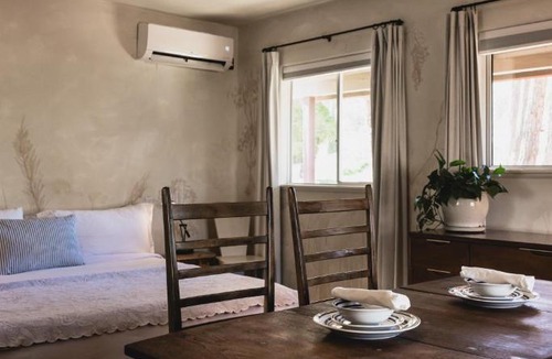 Cornville House | Dragonfly Cottage Romantic Stargazers Hideaway