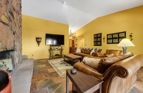 Sedona House | Four Queens in Chapel