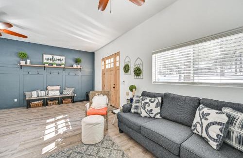 Munds Park House | Grill and Patio Charming Cabin in Munds Park