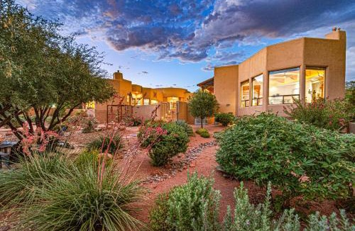 Sedona House | Panoramic Sedona Views, Game Room, Pool, Hot Tub!