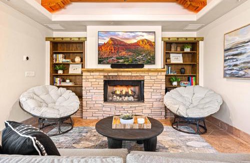 Sedona House | Panoramic Sedona Views, Game Room, Pool, Hot Tub!