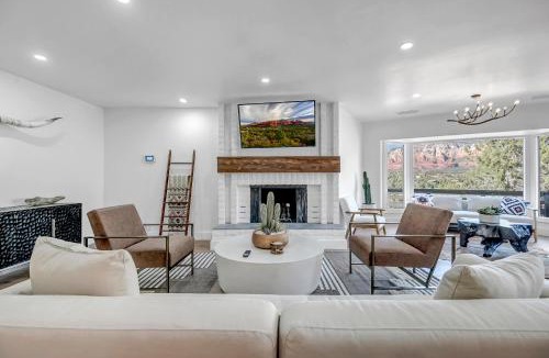 Sedona House | Sedona Desert River-Private Watering Hole on Oak Creek, Direct Red Rock Views, Chapel Area!