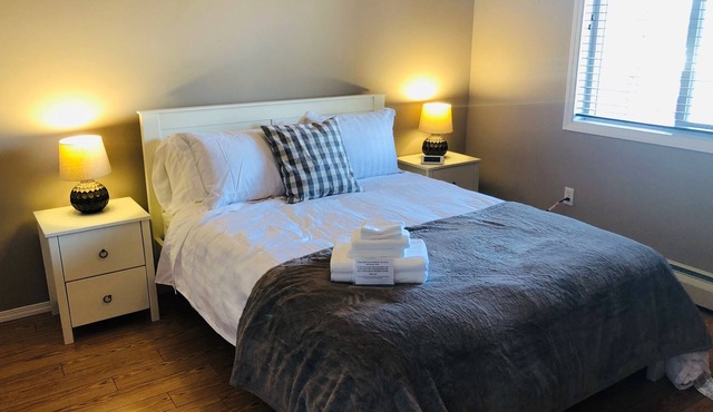 Bright Stony Plain 2Bed 2Bath by Westview