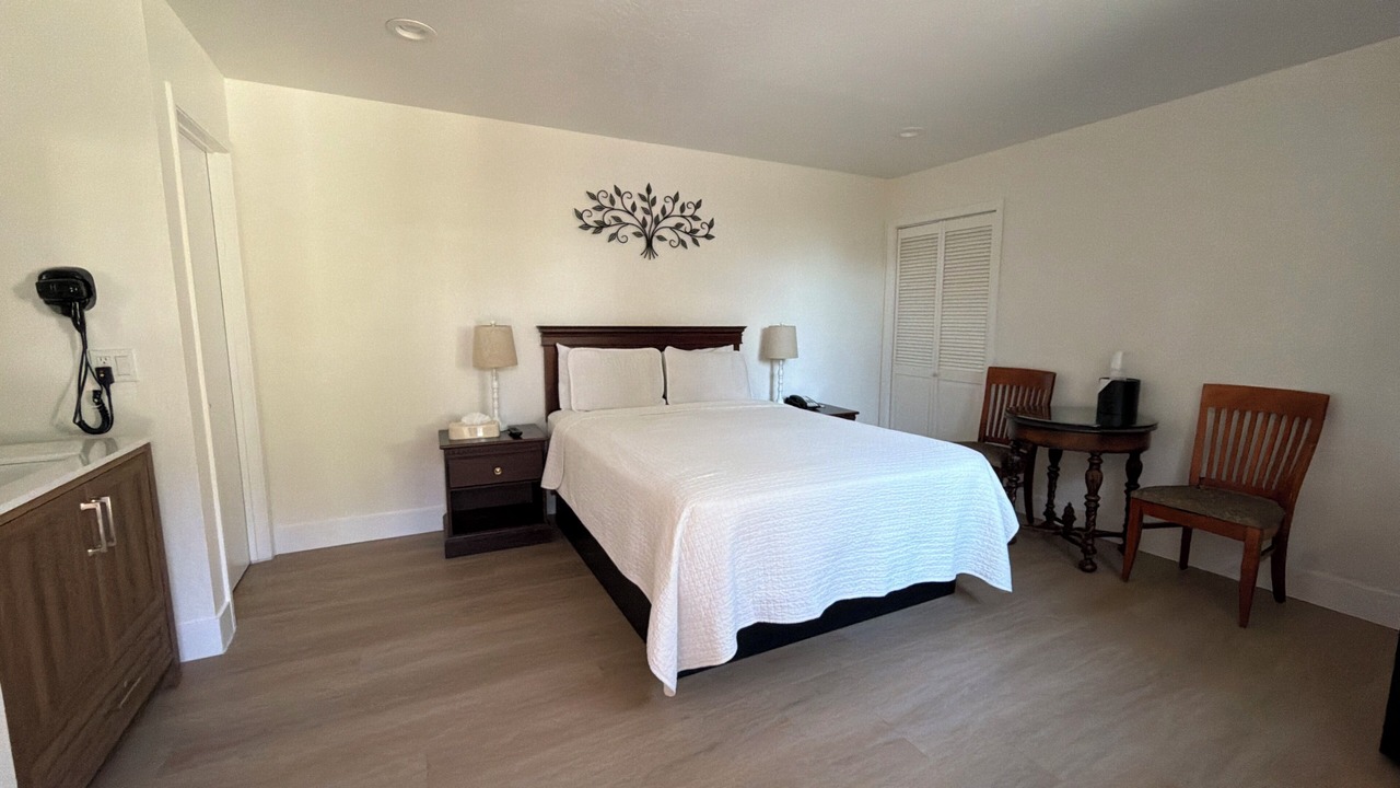 Photo of Bedroom in Northeast Carmel