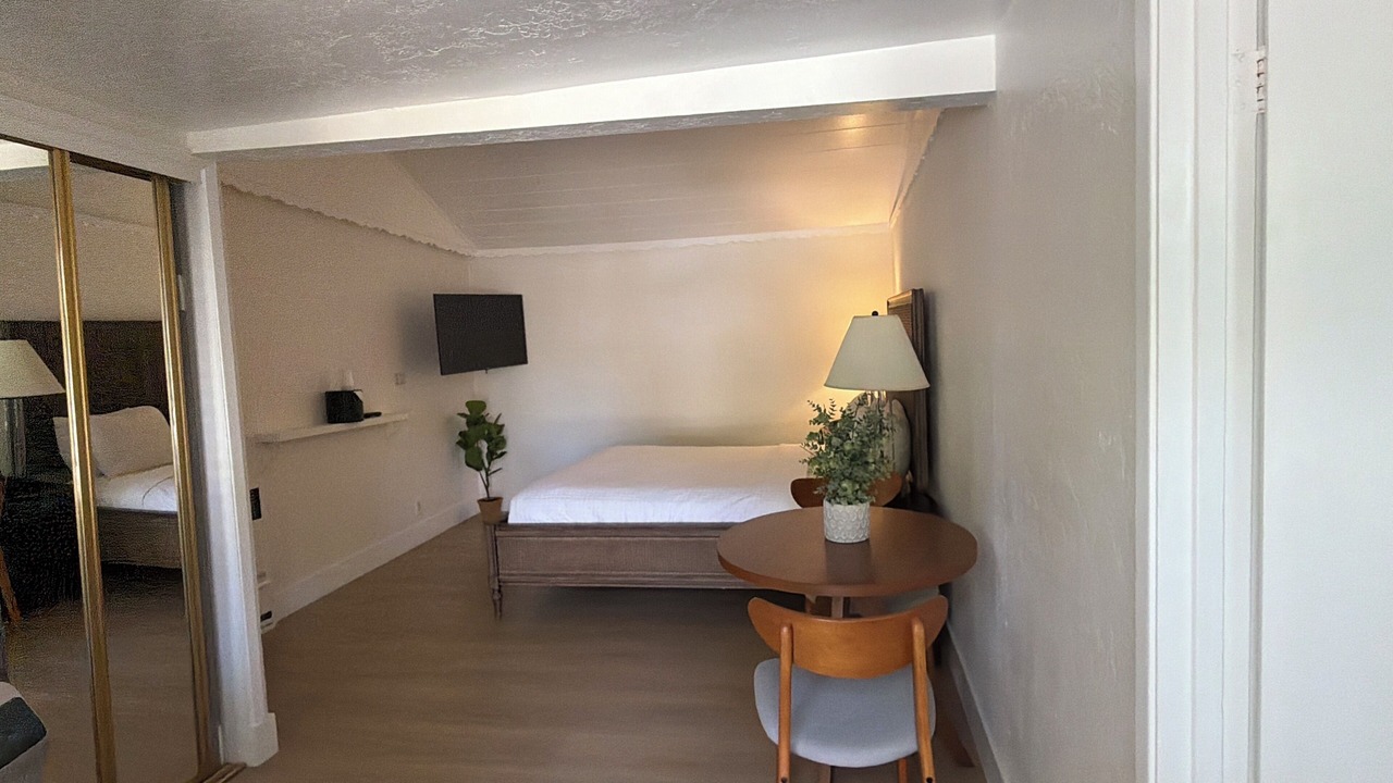 Photo of Bedroom in Northeast Carmel