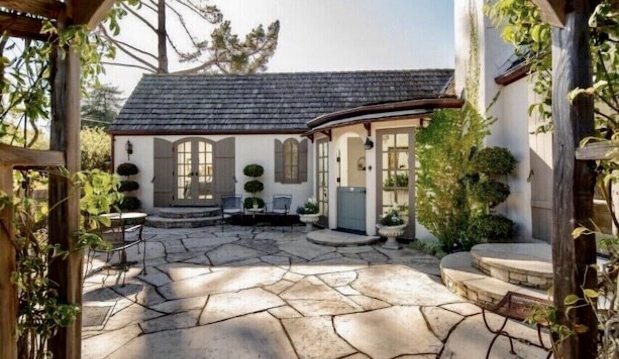 Photo of Patio Balcony in Northeast Carmel
