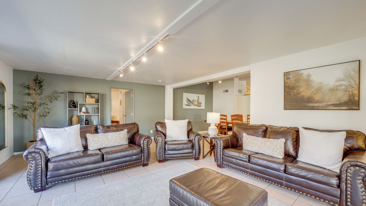 Photo of Livingroom in West Sedona