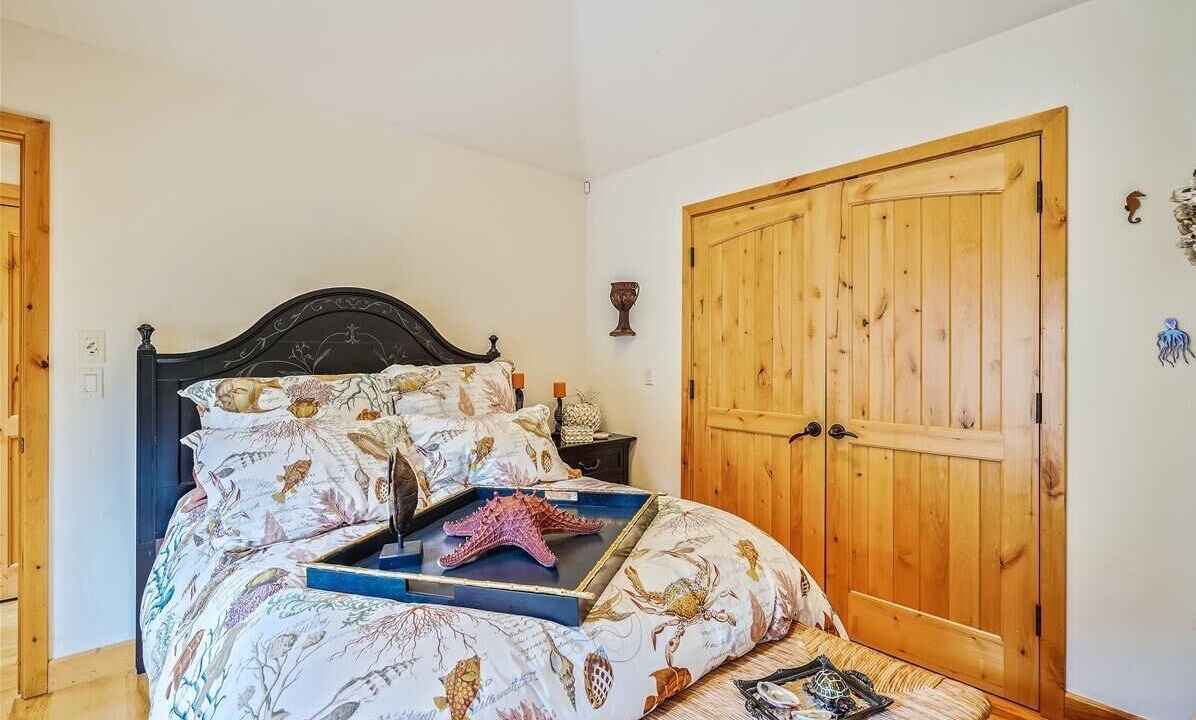 Photo of Bedroom in Northeast Carmel
