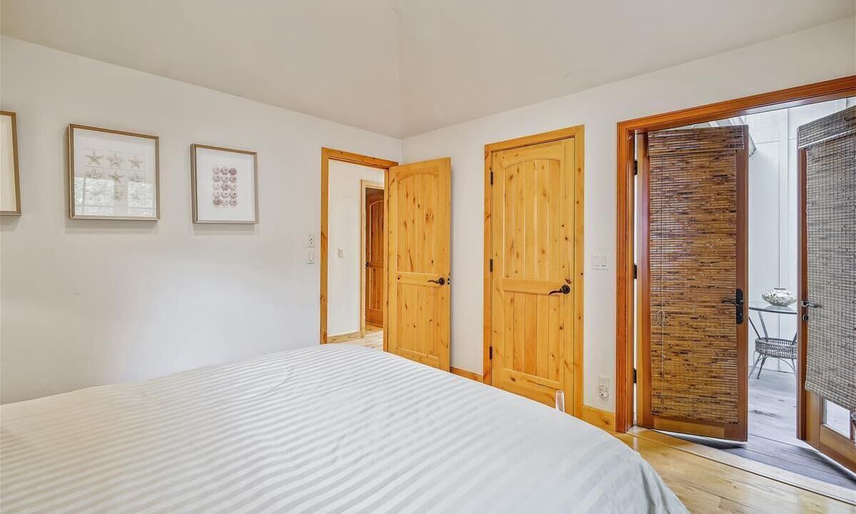 Photo of Bedroom in Northeast Carmel