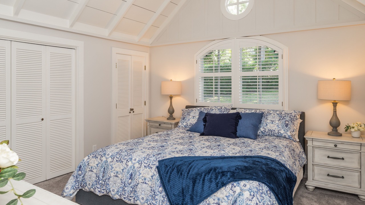 Photo of Bedroom in Northwest Carmel