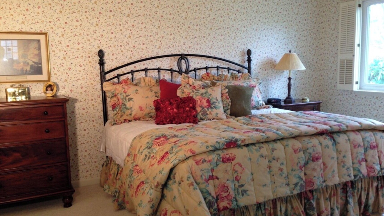 Photo of Bedroom in Golden Rectangle