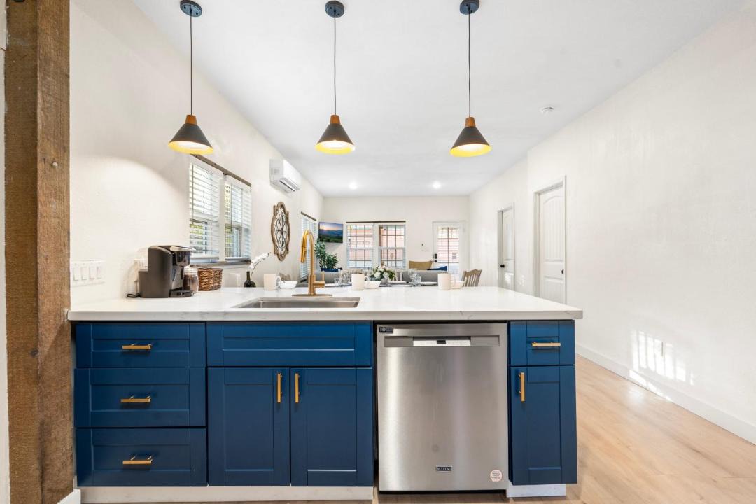 Photo of Kitchen in Cottonwood