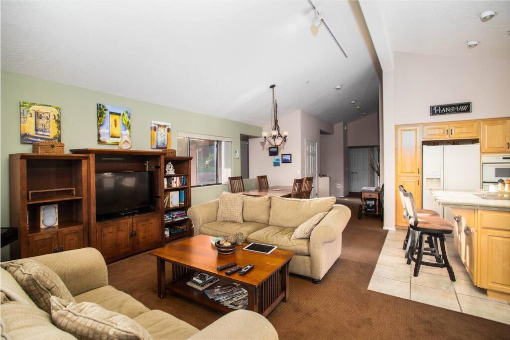 Photo of Livingroom in Sedona
