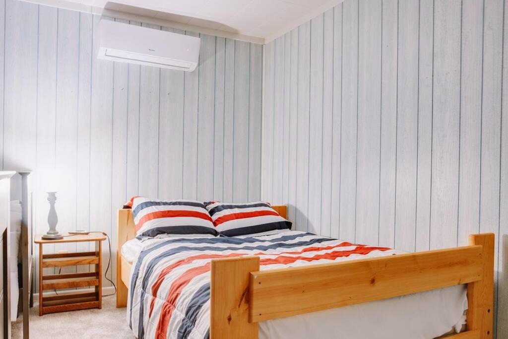 Photo of Bedroom in Munds Park